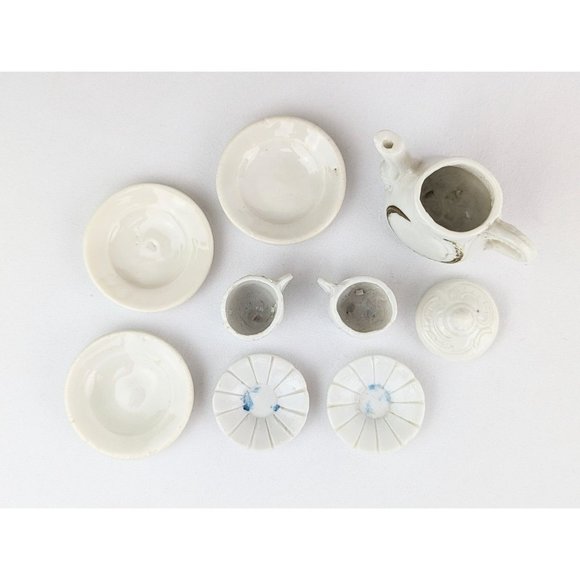 Antique White Porcelain Miniature Tea Set 9pc Dollhouse Tea Set Gold Trim 1900s - Picture 4 of 8